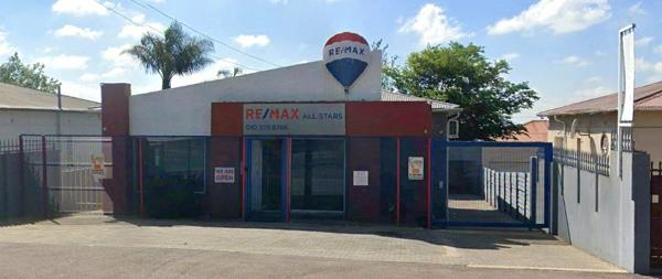 200 m² Commercial space