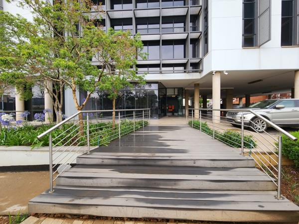 1 740 m² Commercial space