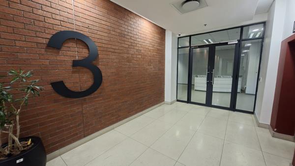 2 467 m² Commercial space