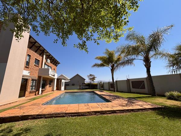 6 Bedroom House