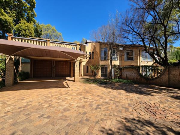 5 Bedroom House