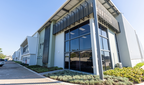 2 329 m² Industrial space