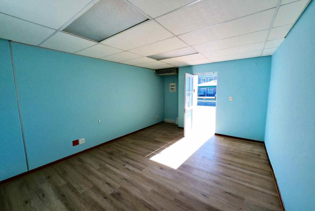 95 m² Office Space