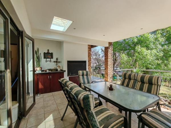 4 Bedroom Townhouse