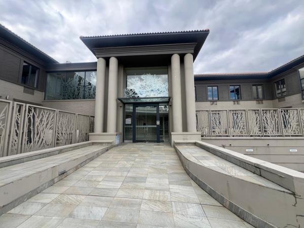 550 m² Office Space