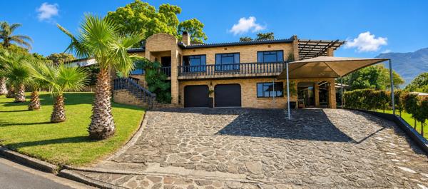 5 Bedroom House