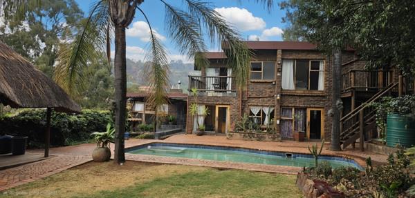 6 Bedroom House