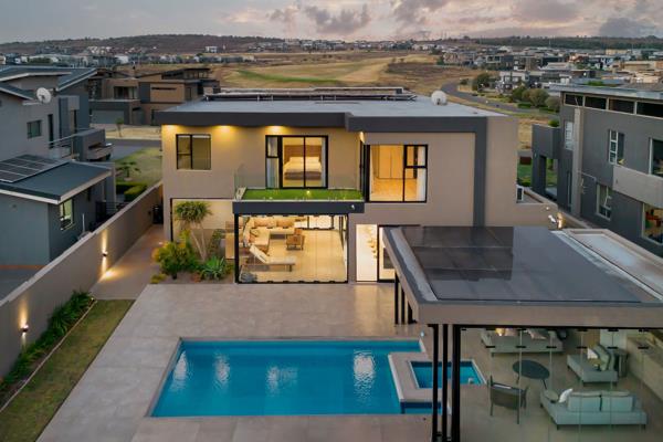 5 Bedroom House