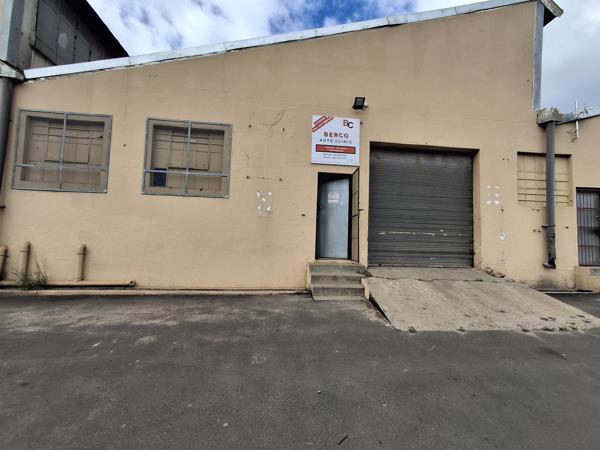 350 m² Industrial space
