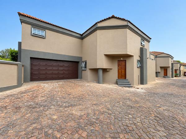 4 Bedroom Townhouse