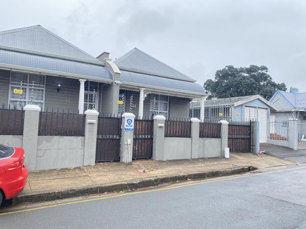 1 Bedroom House