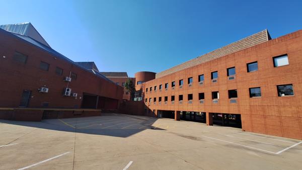 1 118 m² Commercial space
