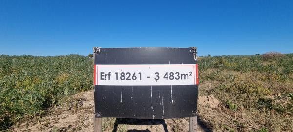 3 483 m² Land