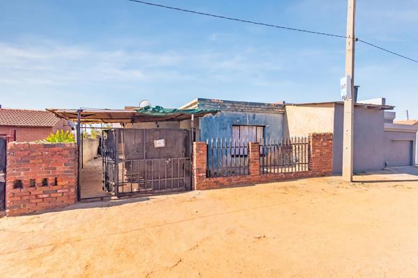 2 Bedroom House