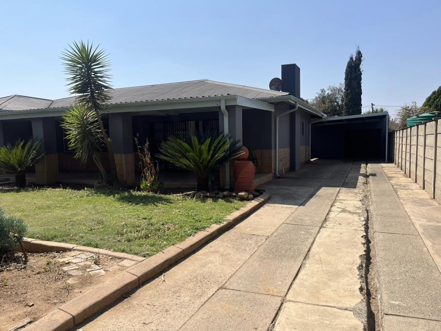 4 Bedroom House