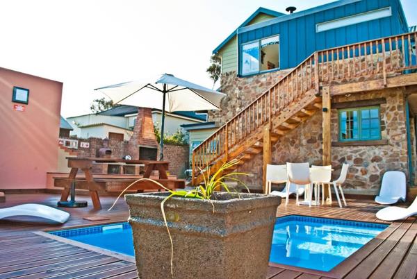 8 Bedroom House