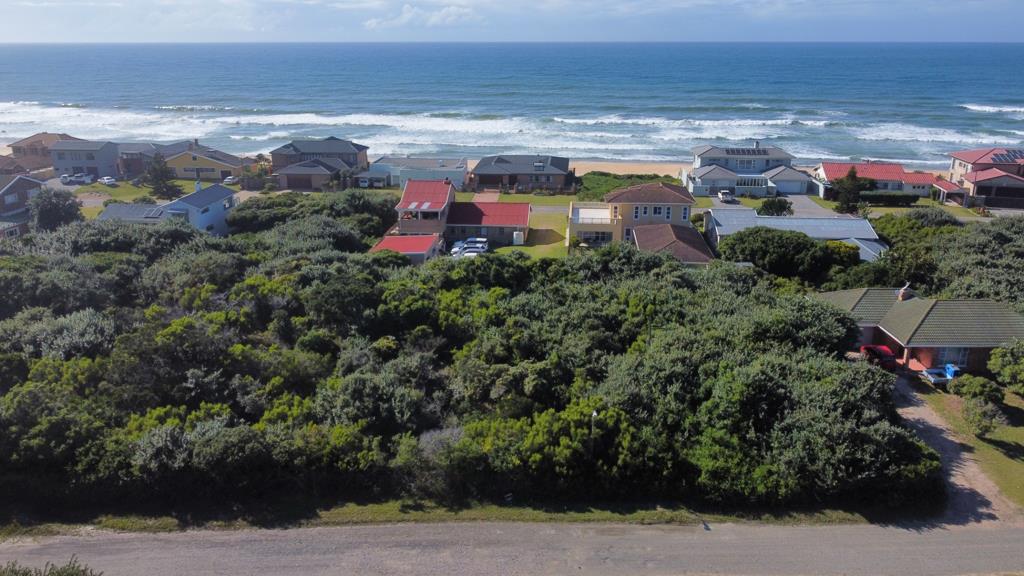 817 m² Land