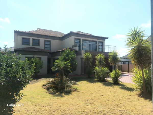 5 Bedroom House