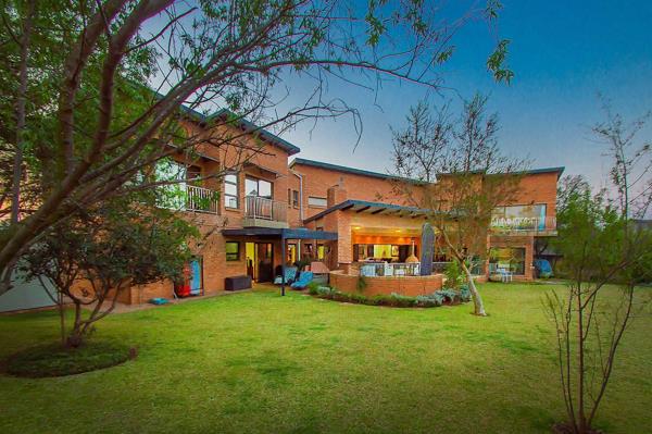 5 Bedroom House