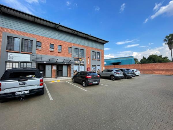 318 m² Industrial space
