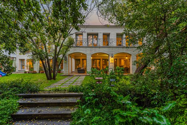 6 Bedroom House