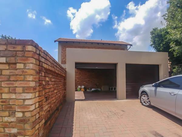 4 Bedroom Townhouse