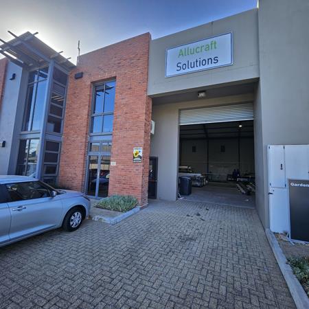 449 m² Industrial space