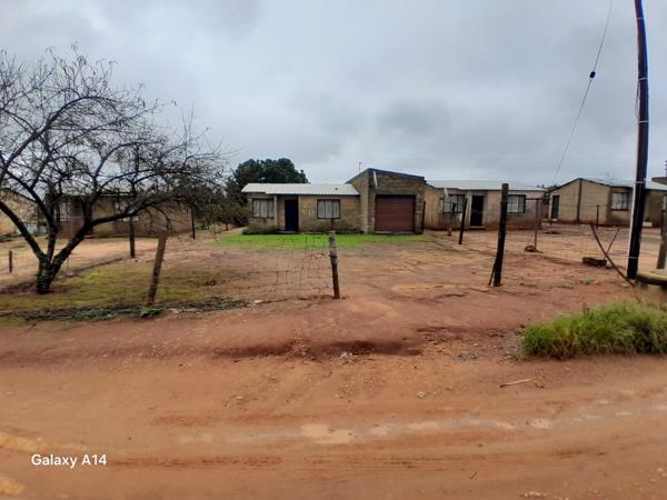2 Bedroom House