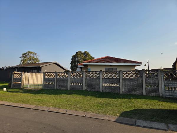 2 Bedroom House