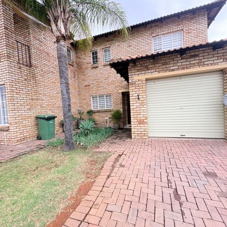 3 Bedroom Townhouse