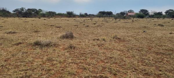 5 680 m² Land