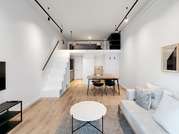 Studio Apartment