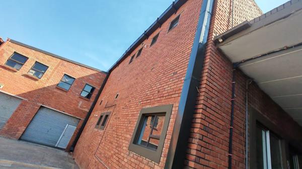 772 m² Industrial space
