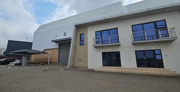 784 m² Industrial space