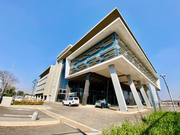 334 m² Office Space