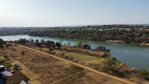 997 m² Land