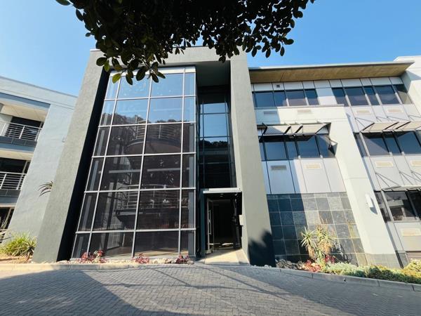 1 602 m² Commercial space