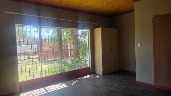 Bachelor apartment