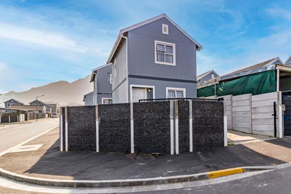 2 Bedroom House