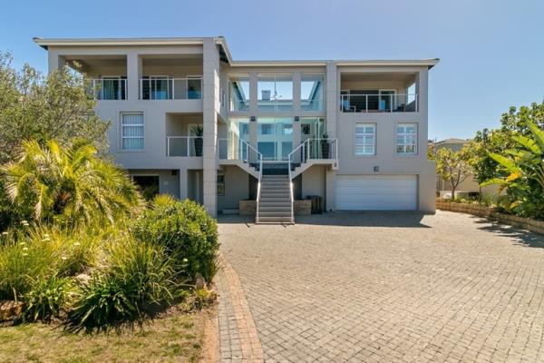 6 Bedroom House