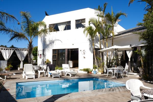 8 Bedroom House