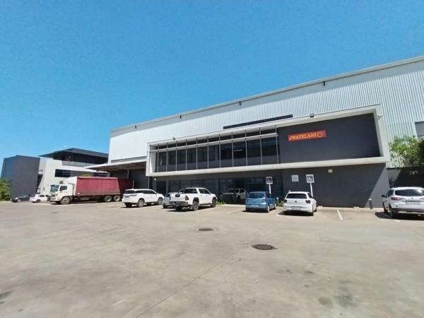 3 694 m² Industrial space