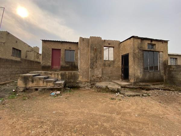 267 m² Land
