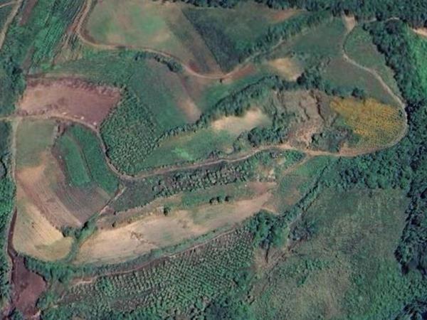 12.1 ha Farm