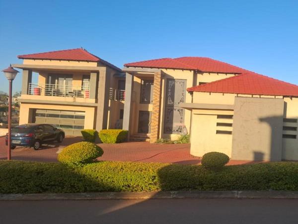5 Bedroom House