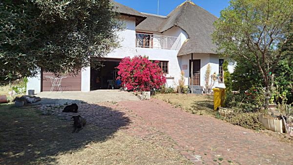 9 868 m² Smallholding