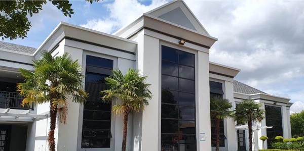 4 033 m² Office Space