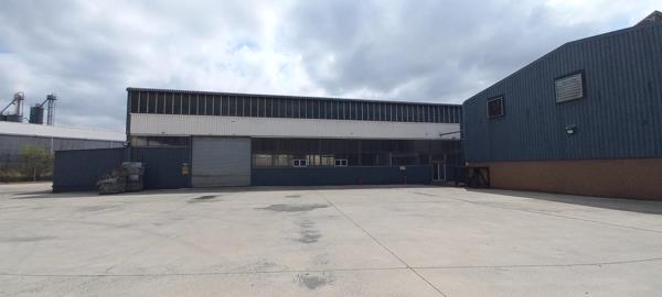 1 968 m² Industrial space