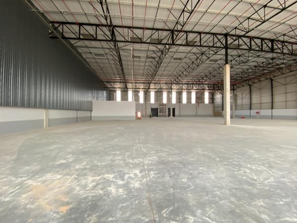 2 700 m² Industrial space
