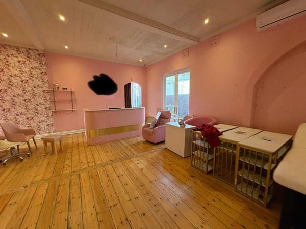138 m² Office Space